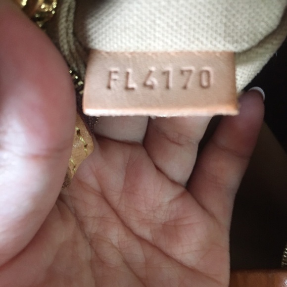 Authentic preowned lv Delightful MM - Picture 3 of 8